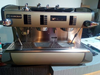 爵仕德專業咖啡器材－Rancilio 半自動 商業用 雙孔咖啡機 二手