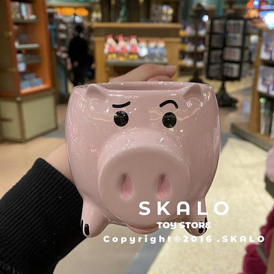 SKALO［玩具總動員-火腿豬馬克杯］上海迪士尼 杯子 水杯 禮物 火腿豬