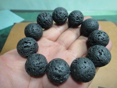 【優質家】天然泰國黑隕石原礦大串手珠20mm(星期六超低價起標、價高得標、限量一件、標到賺到)可店到店