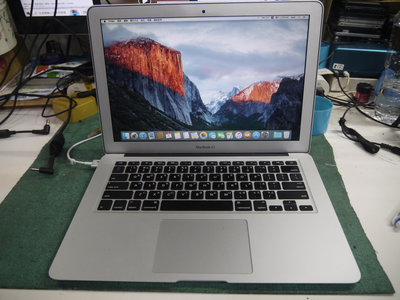 4329 Apple Macbook Air  A1466  2012年製  i7  MACBOOK筆電  標多賣多少
