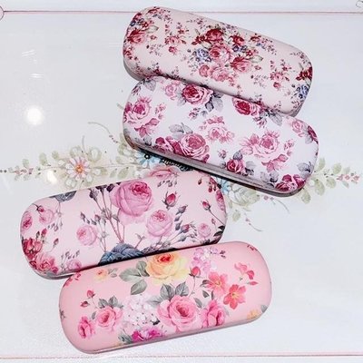 粉紅玫瑰精品屋~⚘日本進口 玫瑰薔薇雜貨眼鏡收納盒~⚘