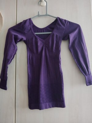 暖著衣保暖內衣無縫織造保暖衣衛生衣塑身衣( 紫色 )