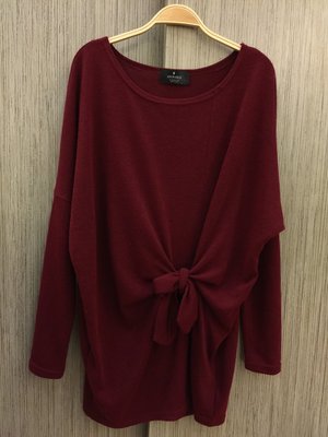 正韓寬鬆版領結紅毛衣