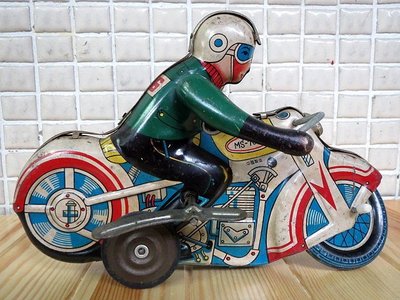 【 金王記拍寶網 】Z202   50~60年代 早期 發條老鐵皮摩托車 一台 (正老品) 古董級 罕見稀少珍貴與收藏書圖片同一台藏家讓藏