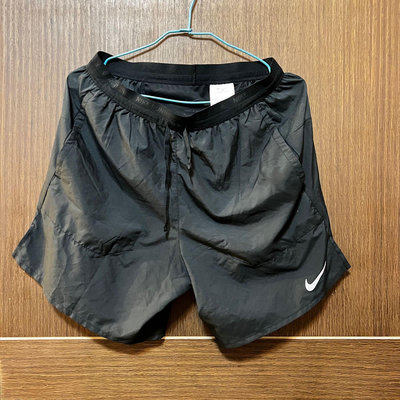 Y《二手》Nike Dri-FIT Stride 男款 7吋 無內襯 跑步 短褲 DM4742-010 DM4742-084