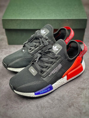 【小明潮鞋】Adidas NMD_R1 V2 黑紅藍 舒適休閑跑步鞋 GW3553 男耐吉 愛迪達