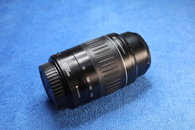【 Canon EF】 55-200mm f4.5-5.6 II USM 全片幅望遠變焦鏡頭，外觀9成新功能正常～