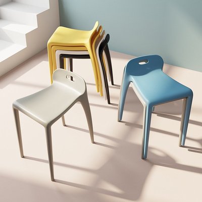 促銷打折塑料凳子家用加厚成人小椅子時尚創意餐桌板凳可摞疊高凳客廳方凳神奇悠悠