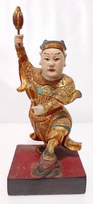 台灣古董神像，（木吒太子）迷你小尊尺寸：19 x 10x 側厚8cm。牛樟木雕 ，開門老件