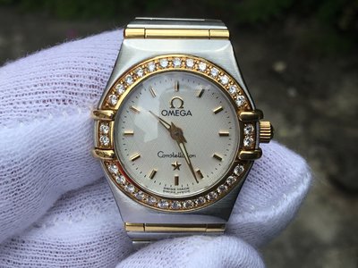 OMEGA 星座系列 18K金女鑽錶-天然真鑽原鑲腕表 行走正常  原訂價 $219000