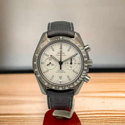 樂時計 OMEGA 歐米茄  超霸系列 31193445199001  鉑金面盤 灰色陶瓷錶殼 陶瓷框 PT950 鉑金噴砂面盤 自動計時錶 盒單齊全
