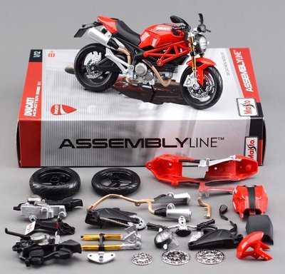 【杜卡迪組裝摩托車模型】Ducati Monster 696 紅色 Maisto 美馳圖 1/12重型機車模型