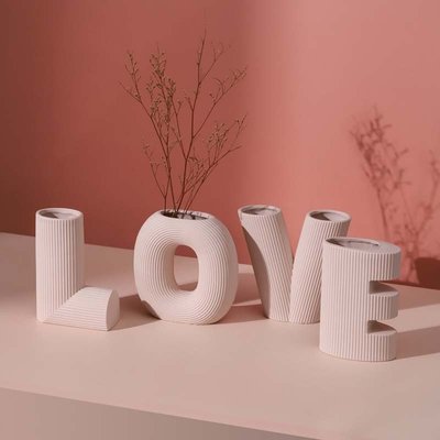 北歐創意藝術LOVE字母條紋陶瓷花瓶 客廳插花家居裝飾擺件爆款