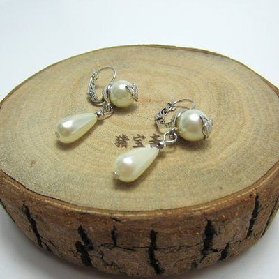【熱賣精選】Vivienne Westwood 銀白色小號珍珠水滴土星耳環