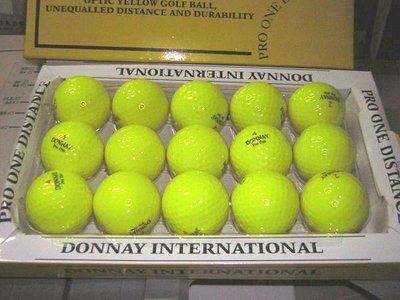 全新高爾夫球 (白球) Donnay Titanium Golf Ball Two piece distance opt