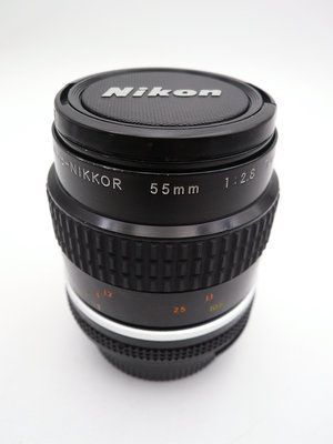 *微距、手動* Nikon Micro 55mm F2.8 AIS - 全幅 -