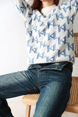 Karl Lagerfeld 藍色 灰色 logo馬海毛 羊毛 圓領毛衣 1080元