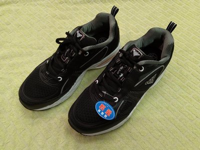 【阿宏的雲端鞋店】將門輕量氣墊慢跑鞋 運動鞋 女版 編號653  黑色