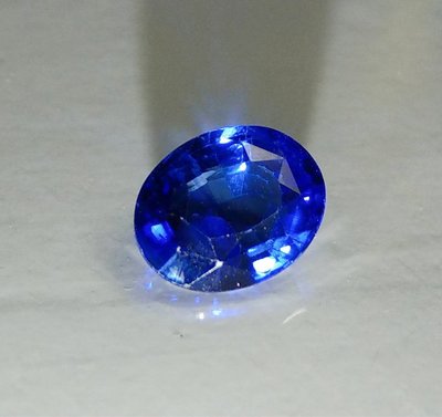【台北周先生】天然皇家藍藍寶石 4.02克拉 濃郁鮮豔 火光強閃 送AGL證書
