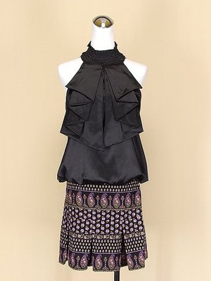 貞新 天母嚴選 黑色圓領無袖緞面上衣F號+st.lu 采緹 紫色民俗棉質短裙F號(49838)