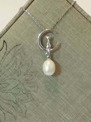 天然淡水珍珠項鍊《月亮上的貓咪》S925 純銀項鍊 珍珠項鍊