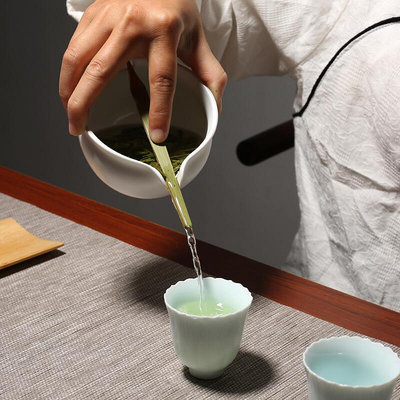 陶瓷青瓷綠茶泡茶器 功夫茶具過濾分茶器公道杯 勻杯