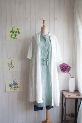 hi me*~s.t.closet日本貴婦品牌整件純棉刺繡蕾絲無釦長版罩衫蕾絲腰帶四季可穿AS1711