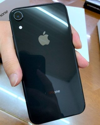 Apple iPhone XR 128GB 黑