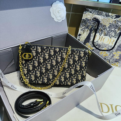 【二手包包】Dior midi 斜挎包 Dior鏈條斜挎，挖到寶V 實現搭配自由Dior小鏈條包出門太方便啦NO123919