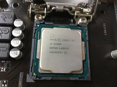 電腦雜貨店→Intel® Core™ i5-9400F CPU 處理器 9代 1151腳位 二手良品 $1700