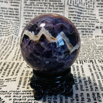 C1293天然紫水晶球擺夢幻紫色水晶居家飾品，原石打磨，隨手 水晶 擺件 原石【天下奇物】935