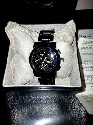 全新真品 agnes b. 品牌經典 黑底金邊 三眼手錶 (BWY063P)、特價9500