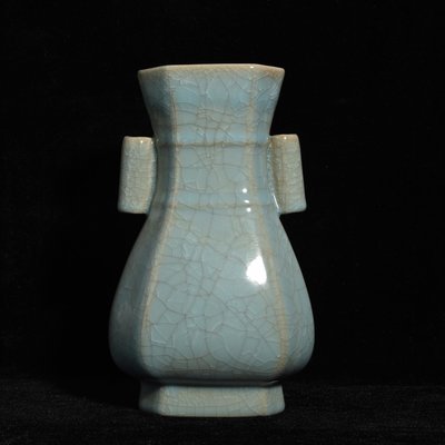 宋汝窯冰裂紋貫耳瓶，高22.3×12.5厘米  200522 瓷器汝窯擺件【好運來