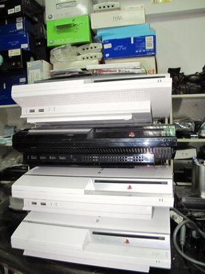 PS4，PS3，PS2，XB0X36O，Wii等30年內歷代主機維修買賣