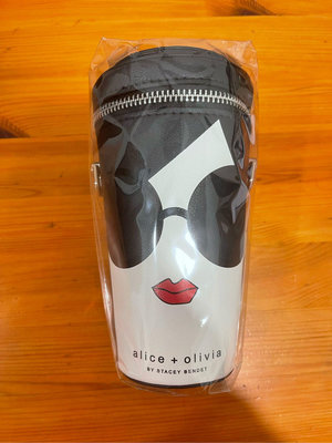 全新 現貨 VOGUE x Alice Olivia 全新品經典咖啡杯造型包