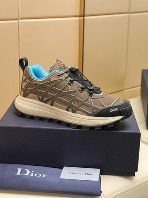 新品DIOR 迪奧 2023夏季透氣網面運動鞋男款戶外登山休閒鞋老爹鞋 卡其 38-45促銷