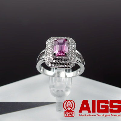珠寶首飾  AIGS國際鑑定1.04ct天然粉紅剛玉鑽石戒指 14K金 特殊切割