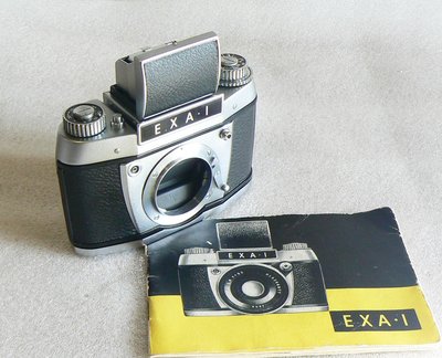 【悠悠山河】絕美收藏--德國純機械相機 EXA1 EXA.1 腰平觀景器 精美銀黑機 *~完美同新品~*
