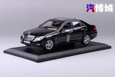【熱賣精選】超級跑車汽車模型Benz賓士1：18 EClass E300L合金汽車模型 節日禮物跑車 黑色 仿真汽車金