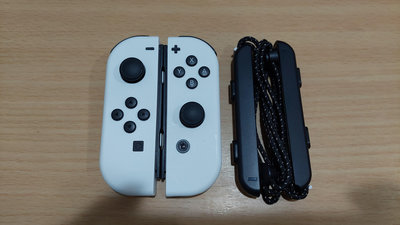 (兩件免運費)二手 NS Switch Joy-Con 白色 左右手控制器 左右手 含腕帶 直購價1450