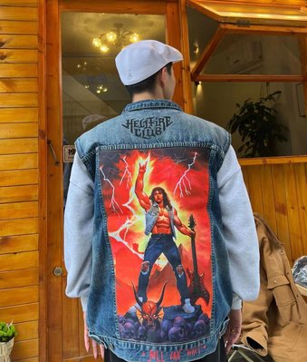 Cover Taiwan 官方直營 怪奇物語 嘻哈 搖滾 樂團 哈雷 騎士 牛仔 馬甲 背心 藍色 大尺碼 (預購)