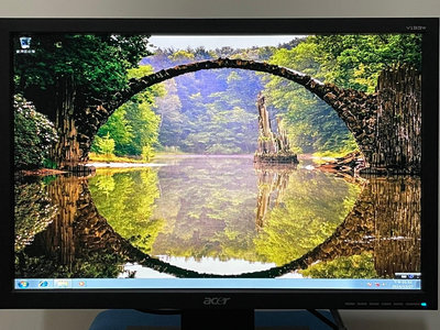 良品 宏碁Acer V193W 正19吋 16:10 LCD螢幕 (附螢幕線)