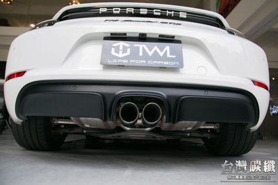 TWL台灣碳纖 保時捷 718 Cayman Boxster S GTS 素材 後保桿 後下巴 後中巴 後下擾流