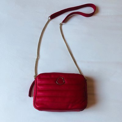 [熊熊之家3]保證全新正品 Moncler 小型 女用 小羊皮 斜背包