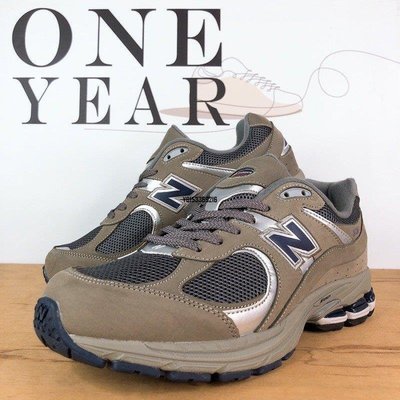 【正品】ONE YEAR_ New Balance NB 2002 2002系列 灰 深灰 麂皮 運動 ML2002RA潮鞋