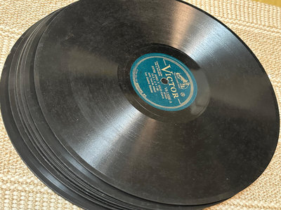 【黑狗兄】早期近百年懷舊西洋蟲膠電木唱片 留聲機唱片7張