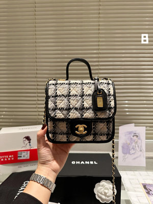 【二手包包】跟著買就對了 Chanel 22k銘牌豆腐包Chanel 新品必入系列tew銘牌豆腐包驚艷到了+ NO35459