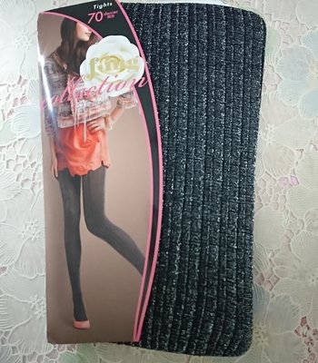 (*_*)蕾卡小舖~~日本 fing 絲襪  黑色 紫色 金蔥直紋  全版 70丹腿顯瘦~原價日幣1050 特價