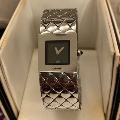 Chanel 香奈兒 MATELASSE經典菱格紋女錶 手錶（保證真品）