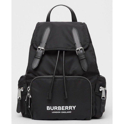 全新法國正品 BURBERRY The Rucksack - 中號徽標印花 ECONYL® 黑色 軍旅 後背包